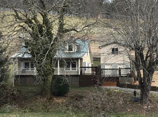1494 Little Peak Creek Rd, Jefferson, NC 28640