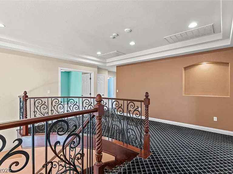 2982 Hammerwood Dr — Photo 34