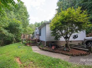 2324 Alfred Hartley Rd, Lenoir, NC 28645