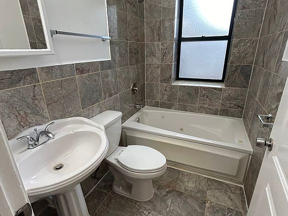 2nd image of 6939 S Dorchester Ave APT 2N