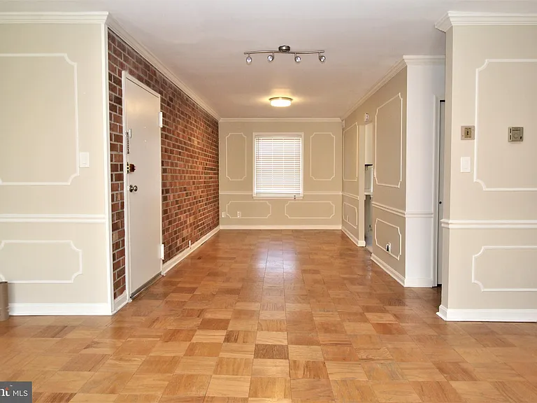 6008 Westchester Park Dr #301 — Photo 5
