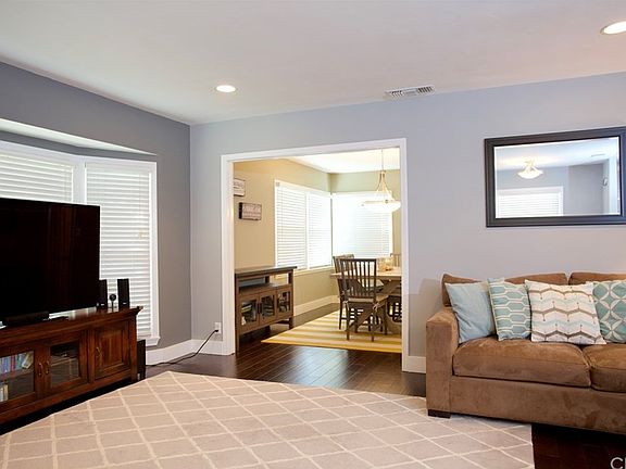 4th image of 4737 Adenmoor Ave