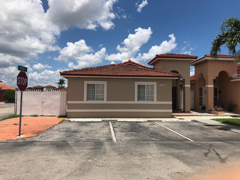 1st image of 9377 NW 121st Ter