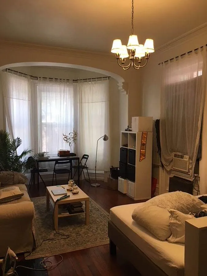 Studio, 450 sqft, $1,529 — Photo 4