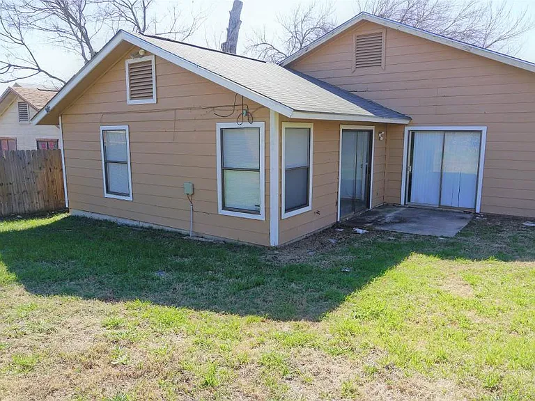 8470 Cascade Ridge Dr — Photo 25