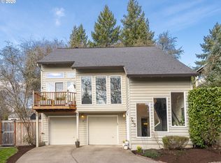 755 SW Maplecrest Dr, Portland, OR 97219