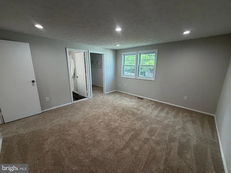 13050 Kensal Green Ct — Photo 10
