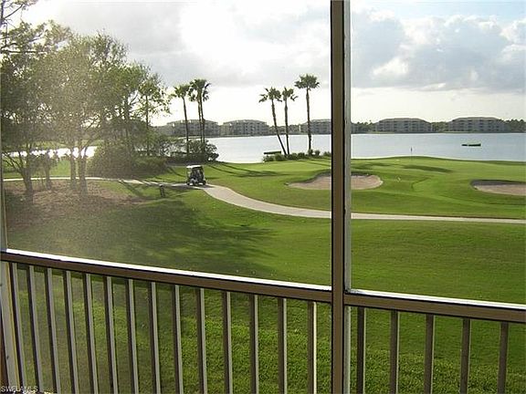 3rd image of 10390 Washingtonia Palm Way APT 4426