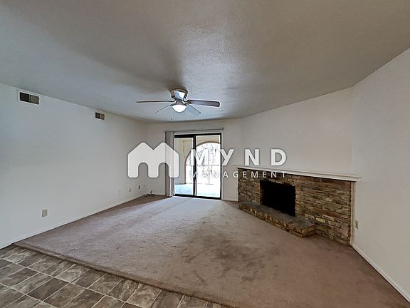 4th image of 471 W Yucca Ct Unit 319