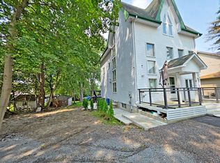 260 Metro Rd N #B, Georgina, ON L4P3C8