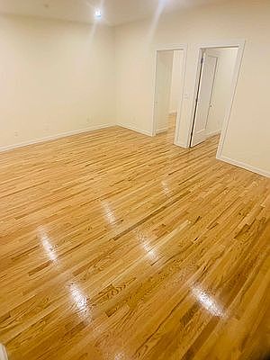 3rd image of 316 W 94th St APT 1D
