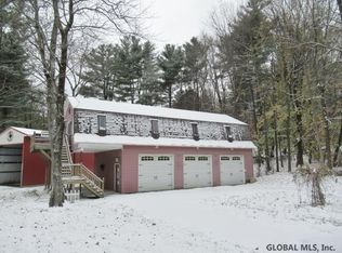 34 Cayuga Ln, West Sand Lake, NY 12196