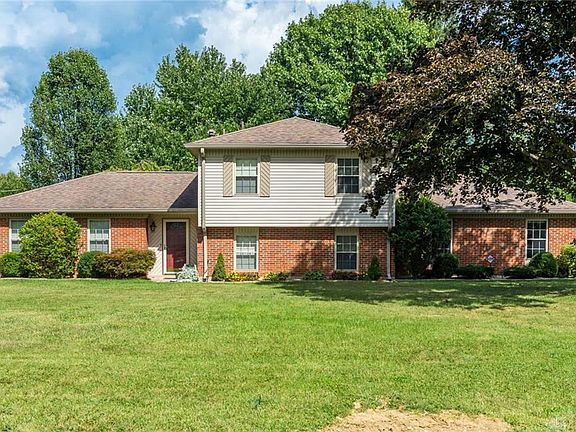 3rd image of 5416 Royalwood Dr
