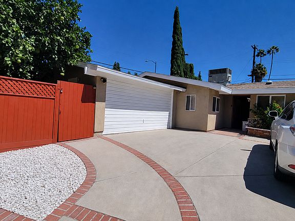 3rd image of 8242 Nestle Ave