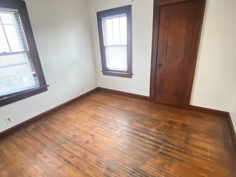 4525 Hillside St — Photo 11
