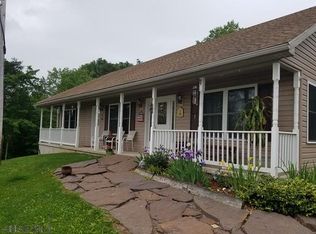 22331 Pine Ridge Dr, Three Springs, PA 17264