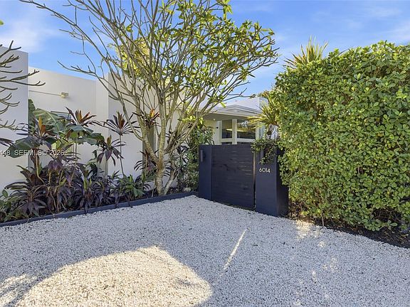 2nd image of 6014 SW 22nd St