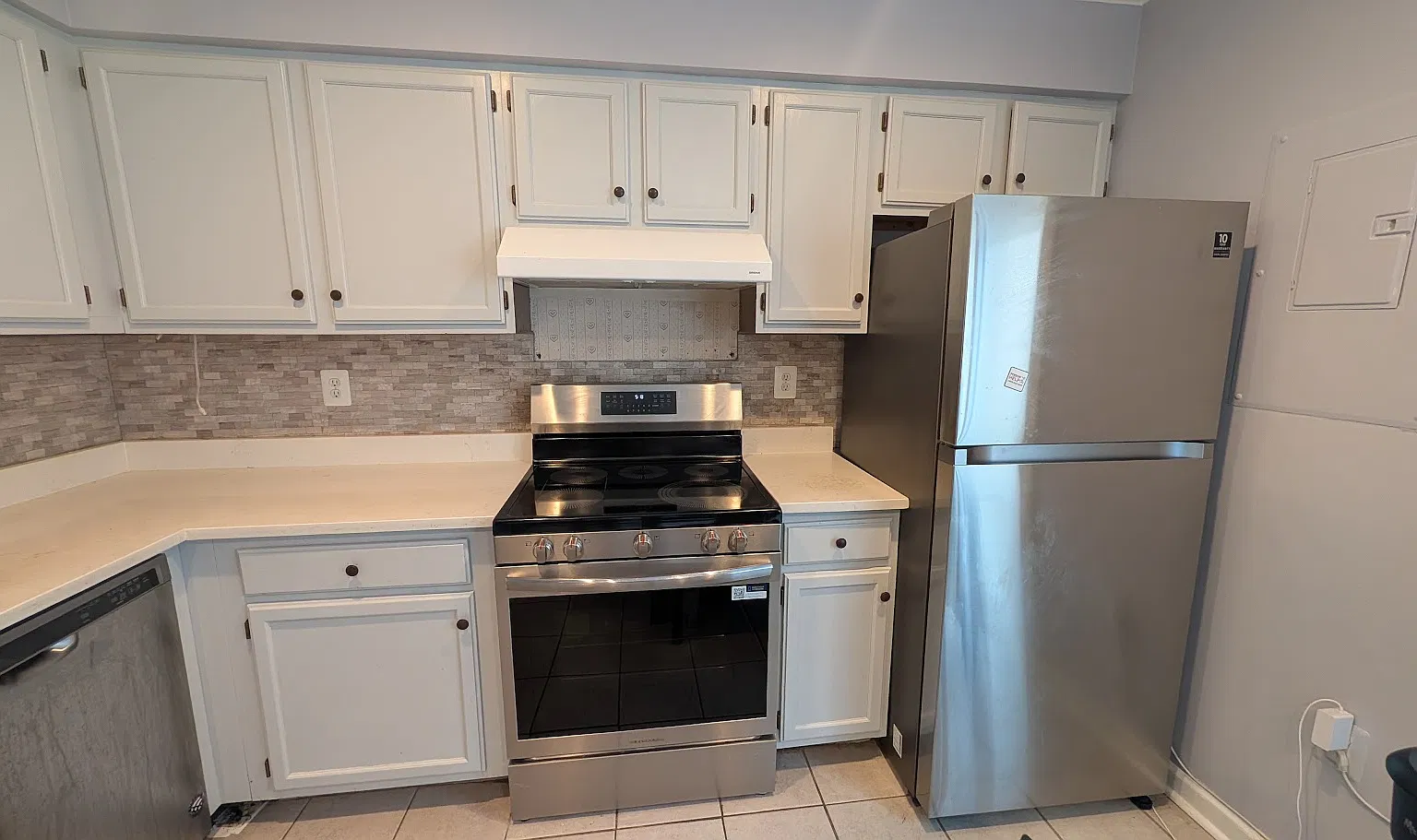 3 bed, 3.5 bath, 1782 sqft, $2,700 — Photo 4