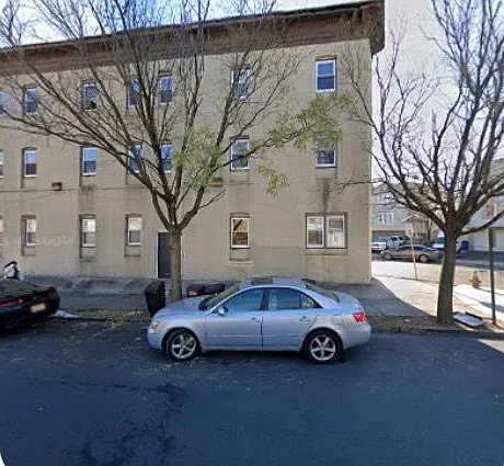 643 Fulton St #104