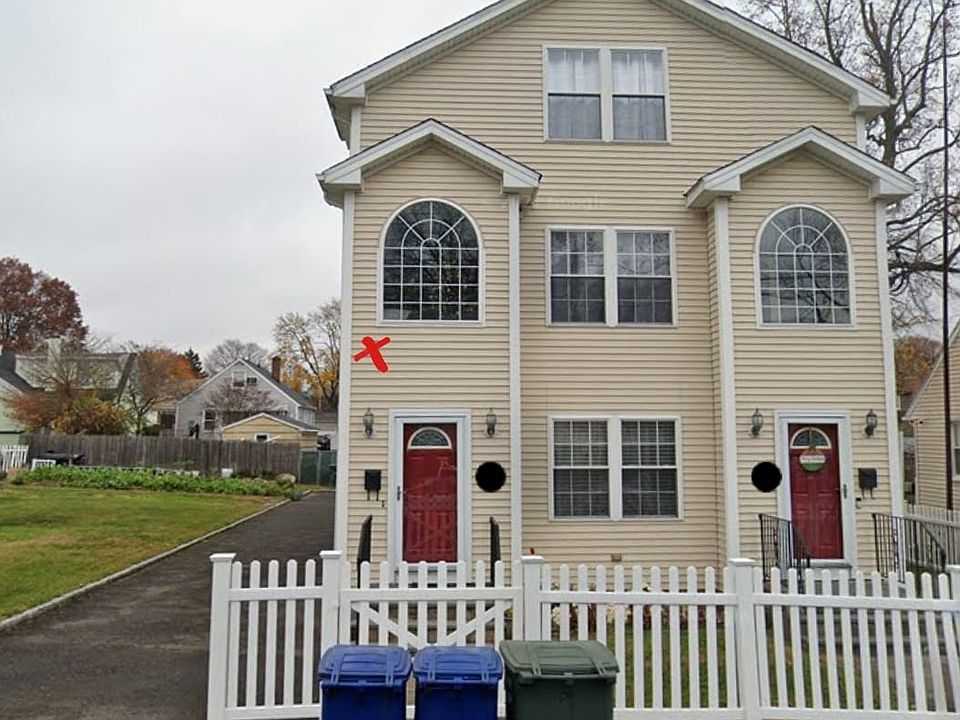 Front of house and driveway.