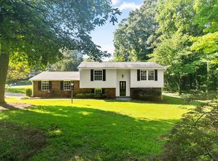 2101 N Landing Ct, Marietta, GA 30066
