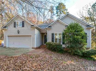 823 Pinewood Dr, Apex, NC 27502