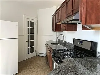 41 Central St — Photo 8