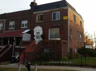 8802 209th St, Jamaica, NY 11427