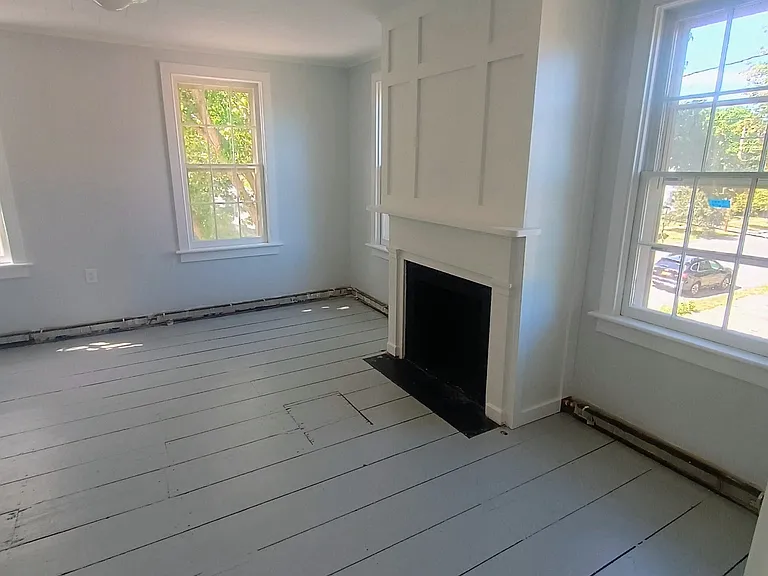 11 S Franklin St #3 — Photo 6