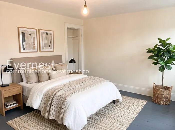 444 E Woodrow Ave — Photo 10