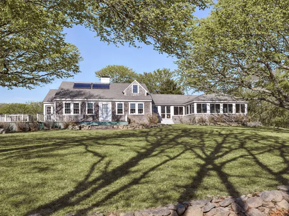 205 South Rd, Chilmark, MA 02535