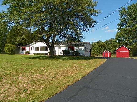 2nd image of 1120 Byfield Dr