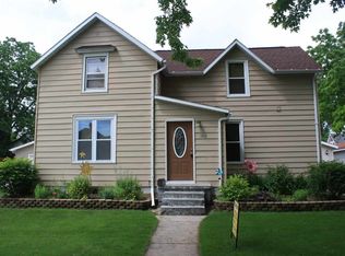 212 E Mill St, Beaver Dam, WI 53916