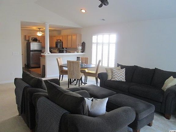 3rd image of 6487 Royal Pine Dr