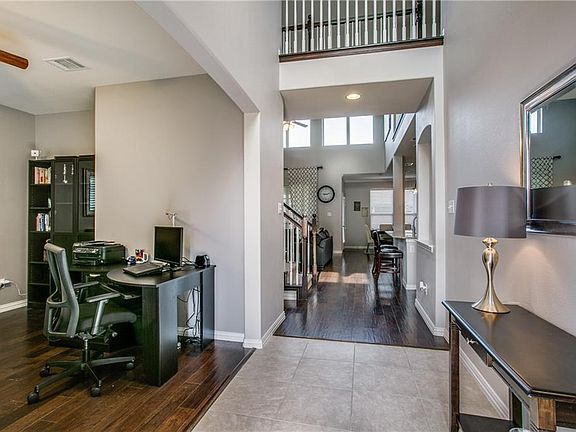 5th image of 3416 Glen Crest Ln