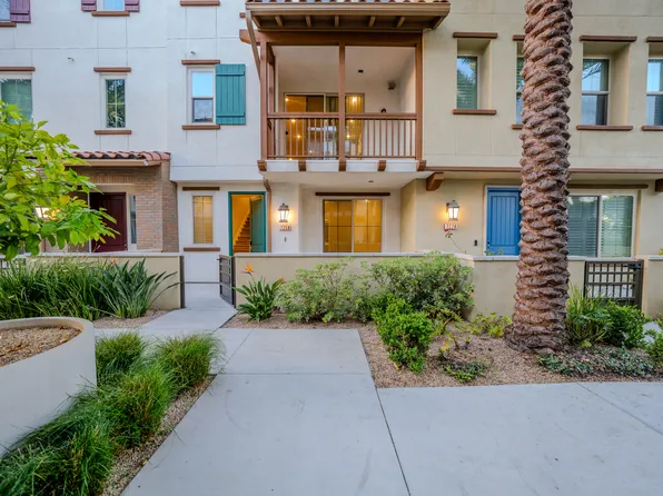 7268 Whitewave Dr, Huntington Beach, CA 92648