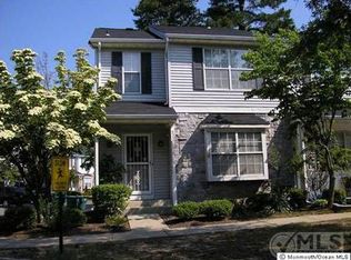 532 Davids Ct, Lakewood, NJ 08701