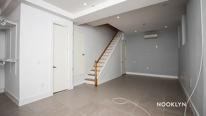 Rented by Nooklyn NYC LLC | media 28