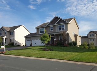 8976 197th St W, Lakeville, MN 55044