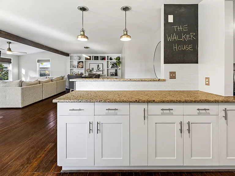 809 Virginia Ave — Photo 13