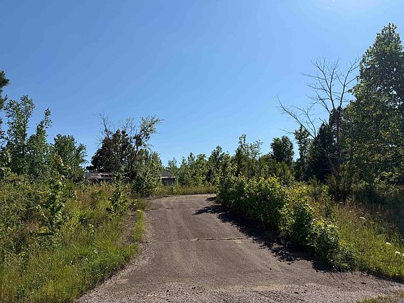 2nd image of 3180 Old Union Rd