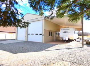 106 W Willow St, Absarokee, MT 59001