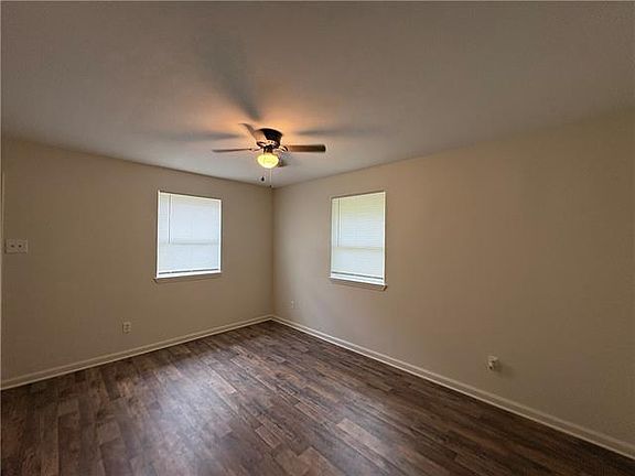 4th image of 2432 Jamie Ct #C