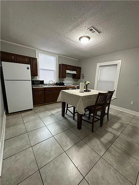 1 bed, $900 — Photo 3