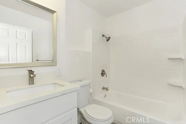 409 W Harvard St — Photo 9