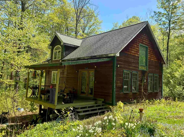 114 Maple Street, Duxbury, VT 05676-8994