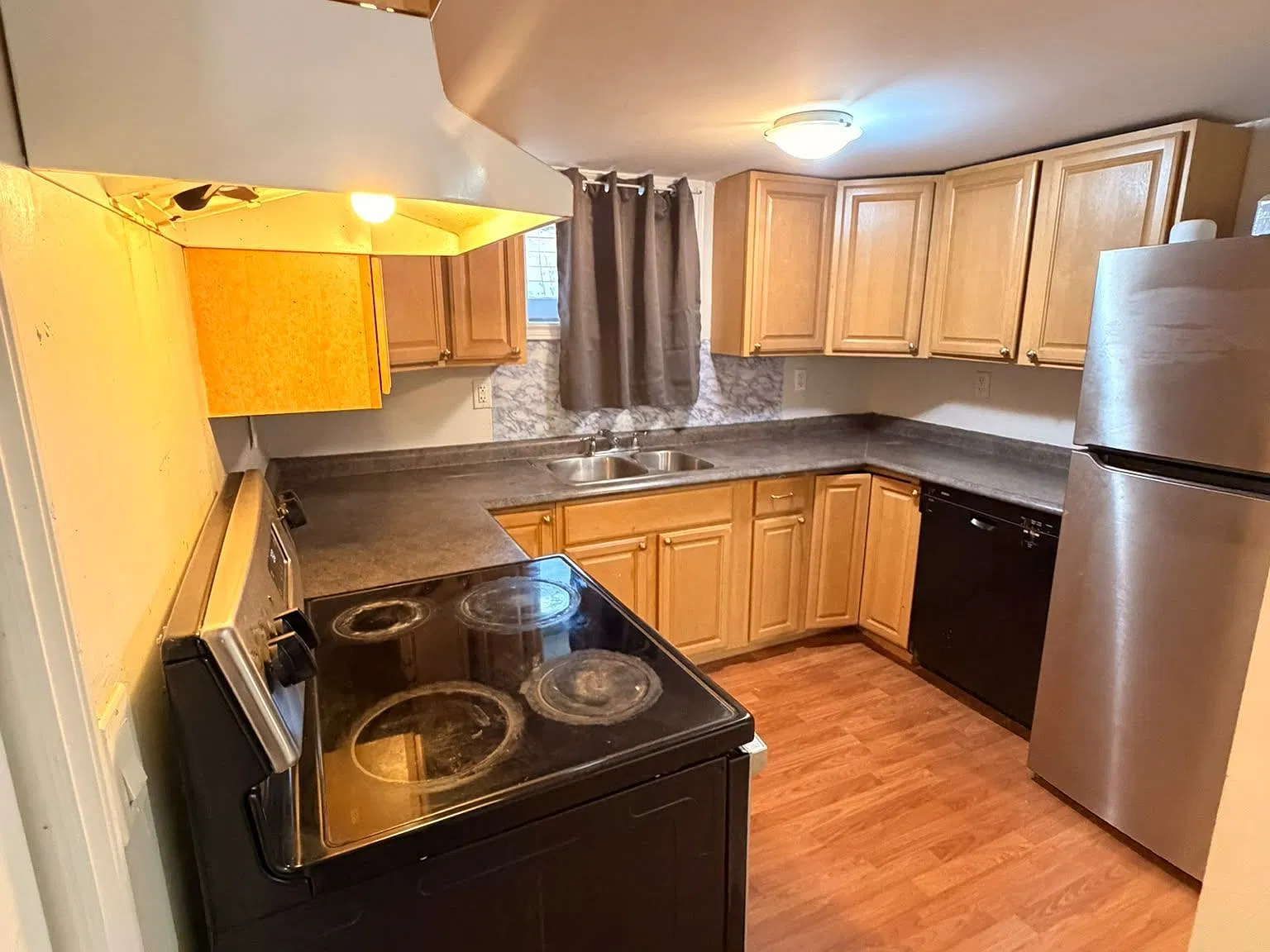 2 bed, $1,480 — Photo 4
