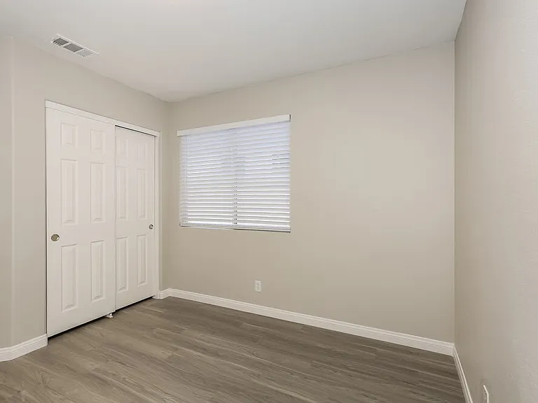 1922 Desert Sage Ave — Photo 13