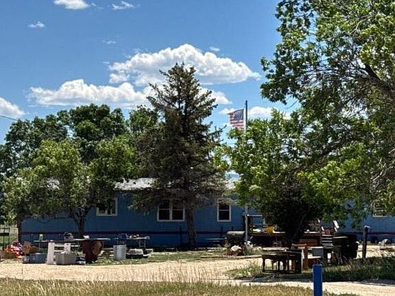 2nd image of 2929 Schlager Rd