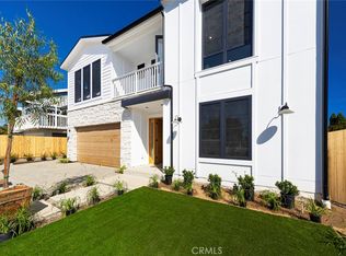 1592 Redlands Pl, Costa Mesa, CA 92627